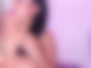 Live cam show with CamilleWest - Ebony Petite on nudelive.tv