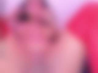 Live cam show with CamilleWest - Ebony College on AdultVida.com