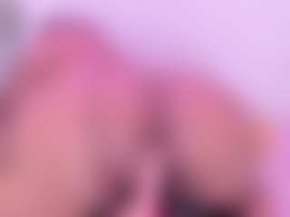 Live cam show with CamilleWest - Ebony Petite on Camsoda