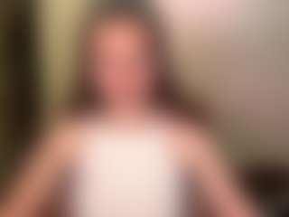 Live cam show with DianeCare - Average on Milfs Live