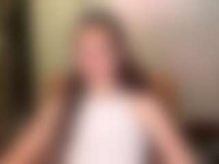 Live cam show with DianeCare - Green Eyes on 1on1-livenow