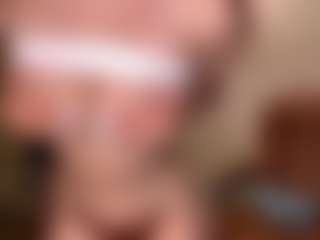 Live cam show with DianeCare - Average on Camsoda