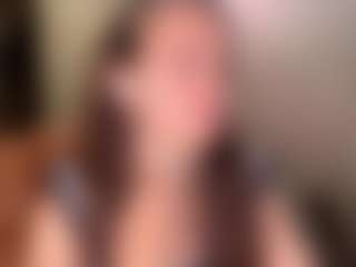 Live cam show with DianeCare - Oil on SpankPalCams