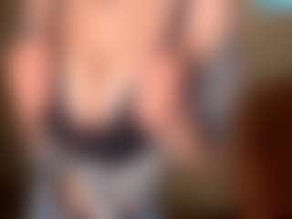 Live cam show with DianeCare - Bikini on CamwithHer