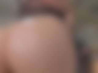 IrinaSiilver's Live Sex Cam Show