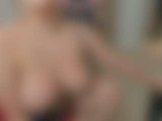 IrinaSiilver's Live Sex Cam Show
