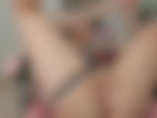 IrinaSiilver's Live Sex Cam Show