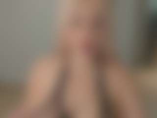 IrinaSiilver's Live Sex Cam Show