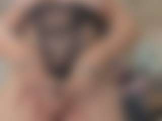 IrinaSiilver's Live Sex Cam Show