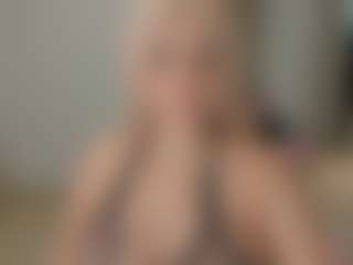 IrinaSiilver's Live Sex Cam Show