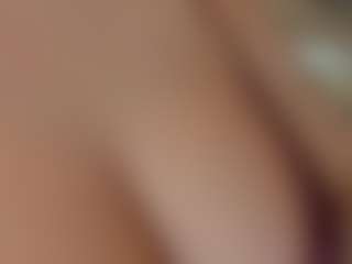 IrinaSiilver's Live Sex Cam Show