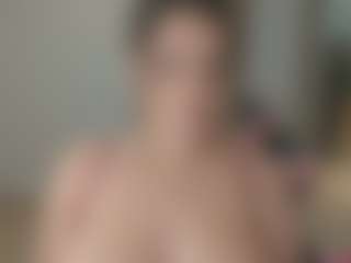 IrinaSiilver's Live Sex Cam Show