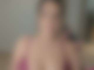 IrinaSiilver's Live Sex Cam Show