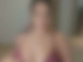 IrinaSiilver's Live Sex Cam Show
