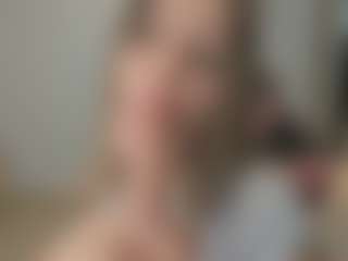 IrinaSiilver's Live Sex Cam Show