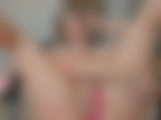 IrinaSiilver's Live Sex Cam Show