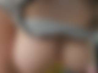 IrinaSiilver's Live Sex Cam Show