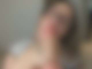 IrinaSiilver's Live Sex Cam Show