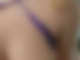 IrinaSiilver's Live Sex Cam Show