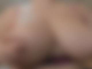 IrinaSiilver's Live Sex Cam Show