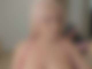 Live cam show with IrinaSiilver - Latina on StripNow