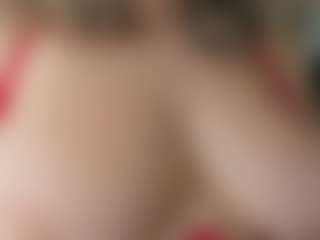 IrinaSiilver's Live Sex Cam Show