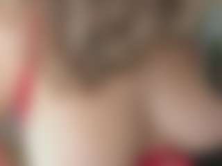 IrinaSiilver's Live Sex Cam Show