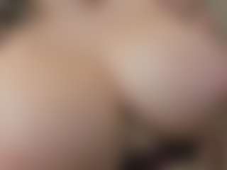 IrinaSiilver's Live Sex Cam Show
