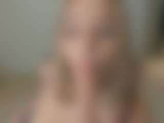 IrinaSiilver's Live Sex Cam Show