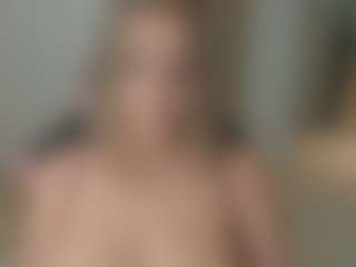 IrinaSiilver's Live Sex Cam Show