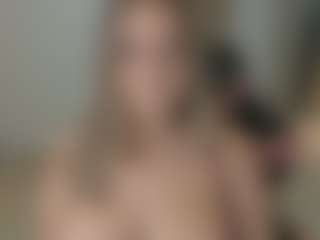 Live cam show with IrinaSiilver - Ass Clapping on Camsoda