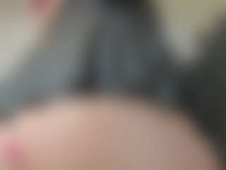 IrinaSiilver's Live Sex Cam Show