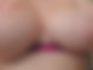Live cam show with IrinaSiilver - College Big Tits on sexylive.show