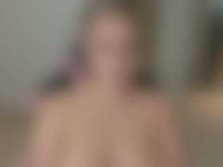 IrinaSiilver's Live Sex Cam Show