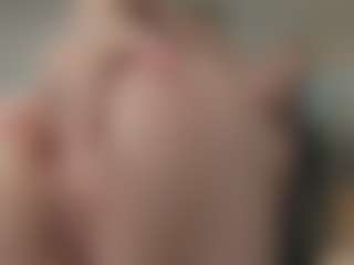 IrinaSiilver's Live Sex Cam Show