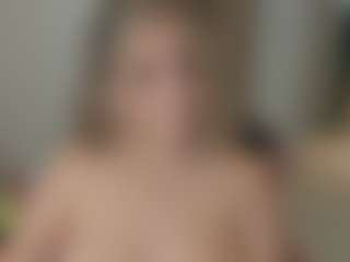 IrinaSiilver's Live Sex Cam Show