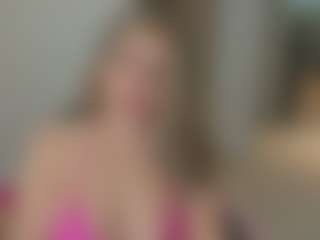 IrinaSiilver's Live Sex Cam Show