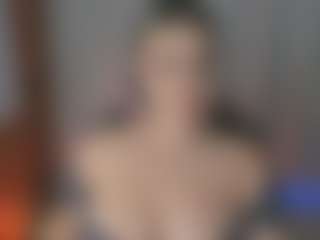 Live cam show with IrinaSiilver - Amateur on SpunkLive