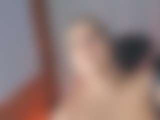 IrinaSiilver's Live Sex Cam Show