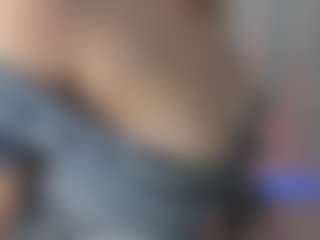 IrinaSiilver's Live Sex Cam Show