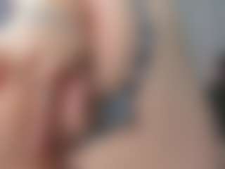 IrinaSiilver's Live Sex Cam Show