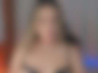IrinaSiilver's Live Sex Cam Show