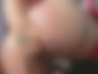 Live cam show with IrinaSiilver - Shaved Pussy on Camsoda