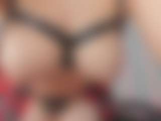 IrinaSiilver's Live Sex Cam Show