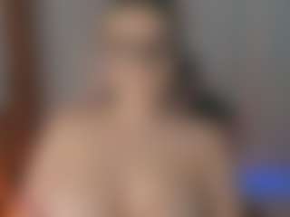 IrinaSiilver's Live Sex Cam Show