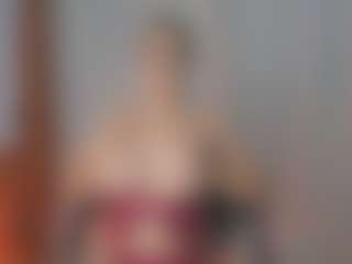 Live cam show with IrinaSiilver - Tattoos Brown Hair on x69.live