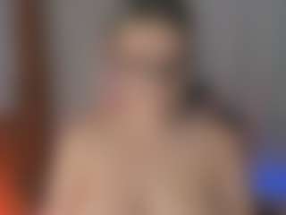 IrinaSiilver's Live Sex Cam Show
