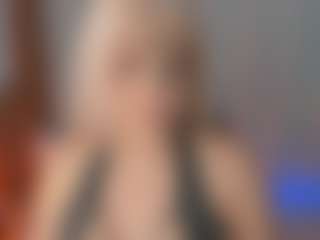 IrinaSiilver's Live Sex Cam Show