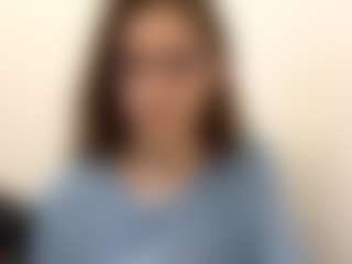Live cam show with IsadoraCassard - Average on dasdasdadada.com
