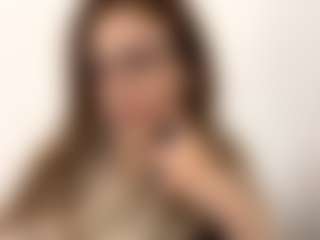 IsadoraCassard's Live Sex Cam Show